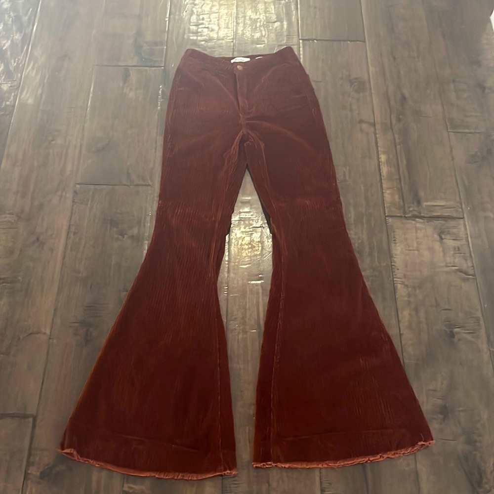 KanCan Ultra High Rise Extreme Flare SZ 26